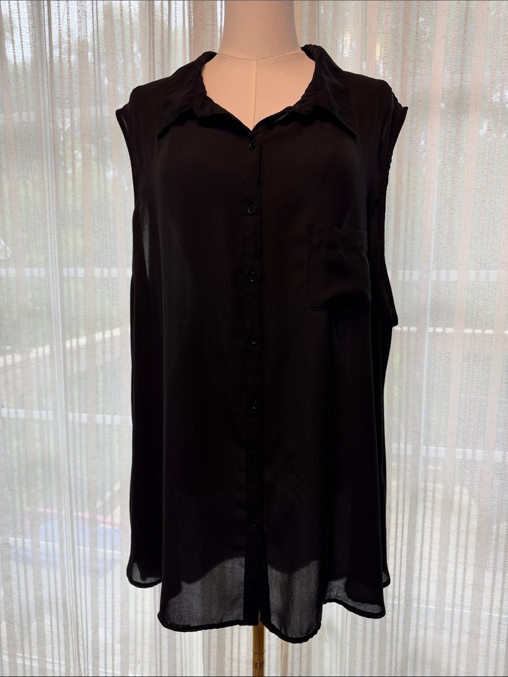Sheer Sleeveless Button-Down Blouse in Black
